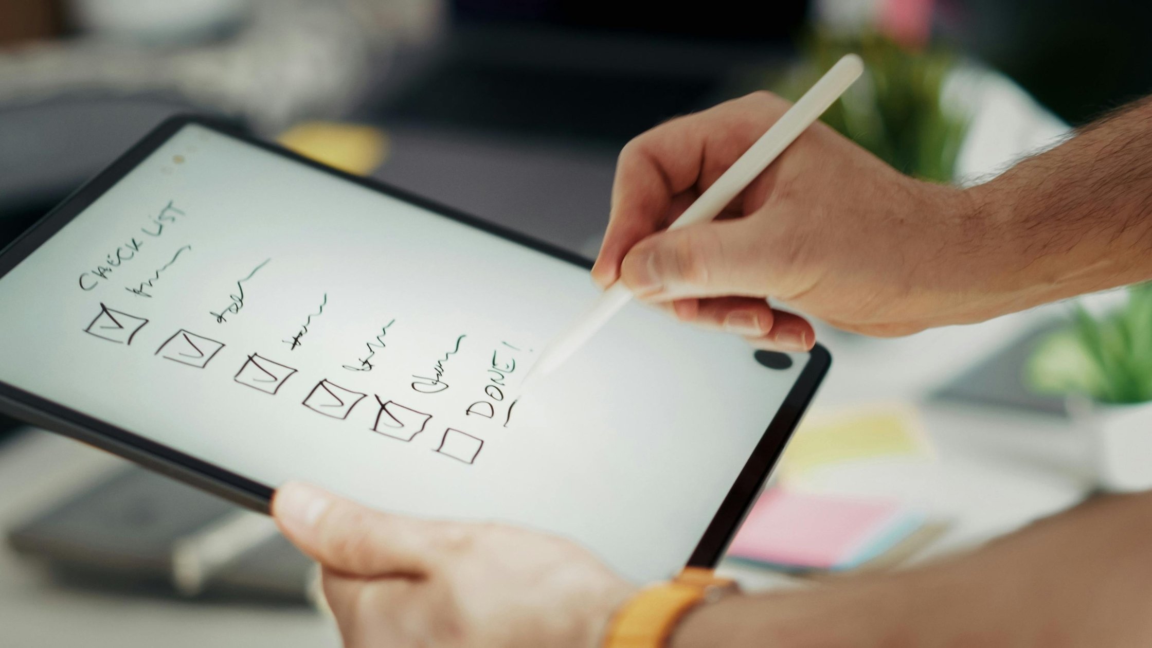 Eine Checkliste hilft den Überblick zu bewahren.